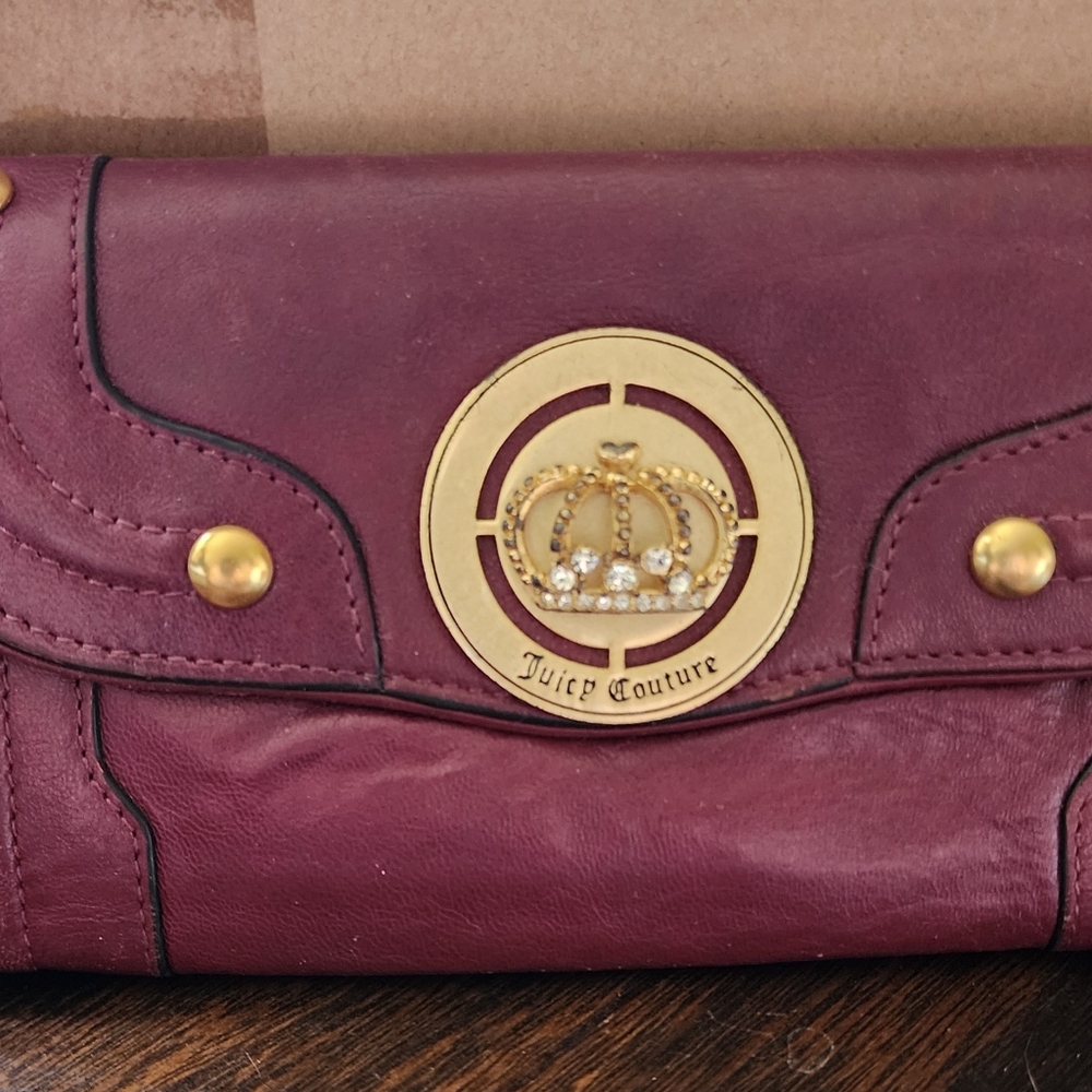 Juicy Couture Used Women's Wallet Maroon Leather